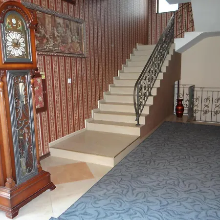 Hotel Real Veliko Tărnovo