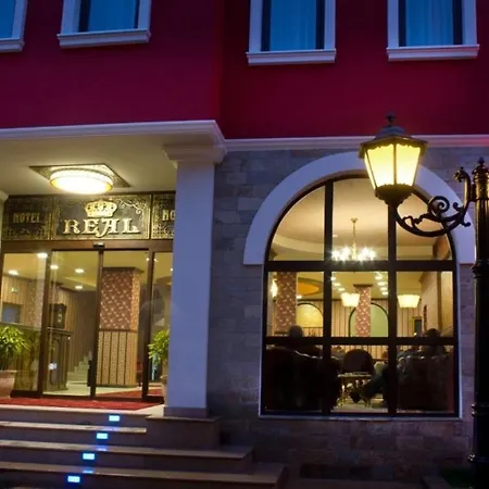 Real * Veliko Tărnovo